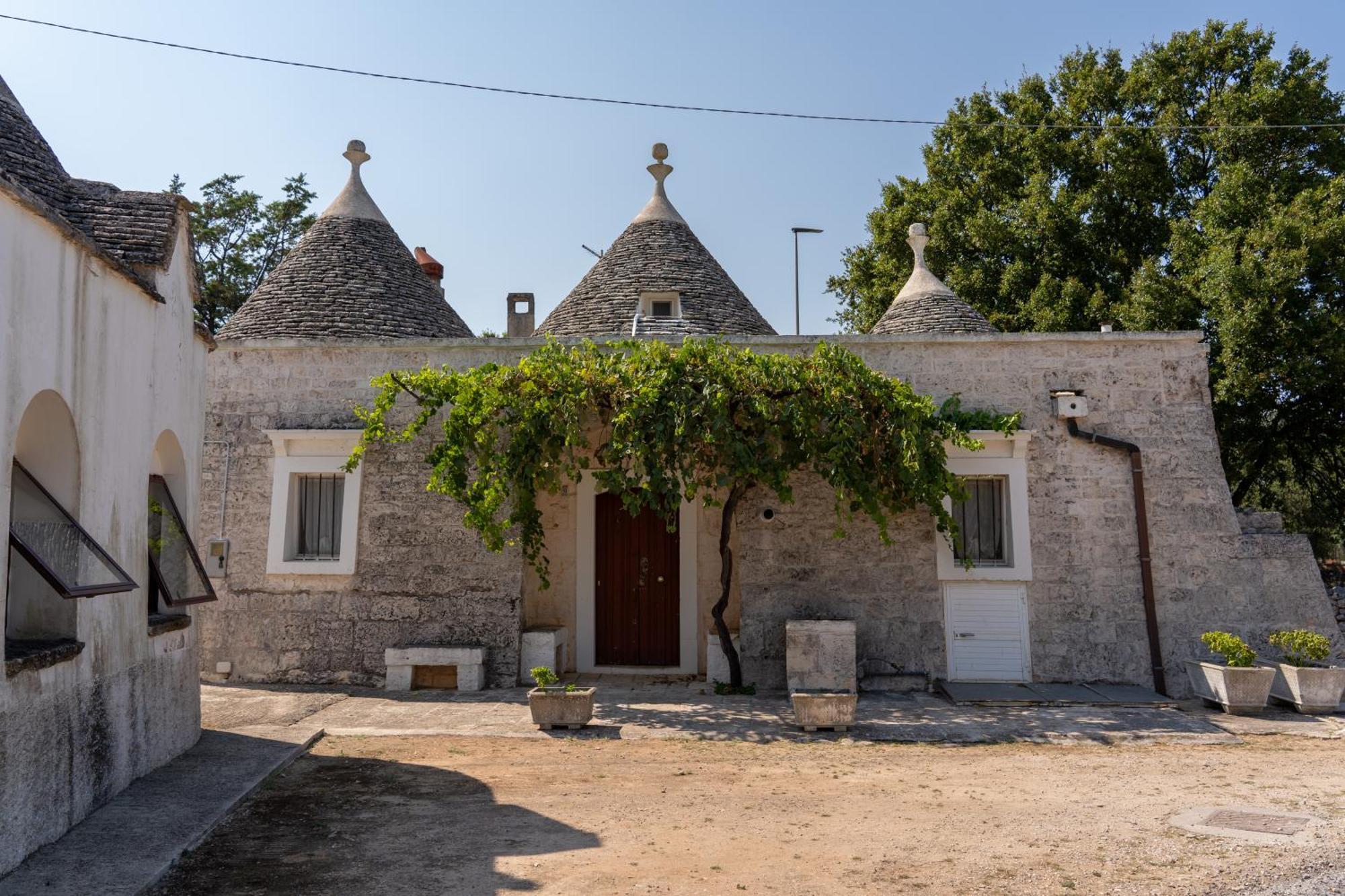 Trullo Vacanze Di Cumma Rosa Алберобело Екстериор снимка